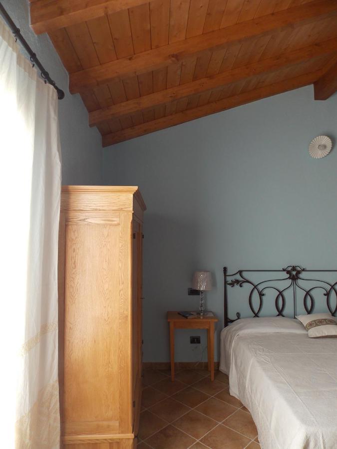 B&B Pibitzoi Nurallào Buitenkant foto