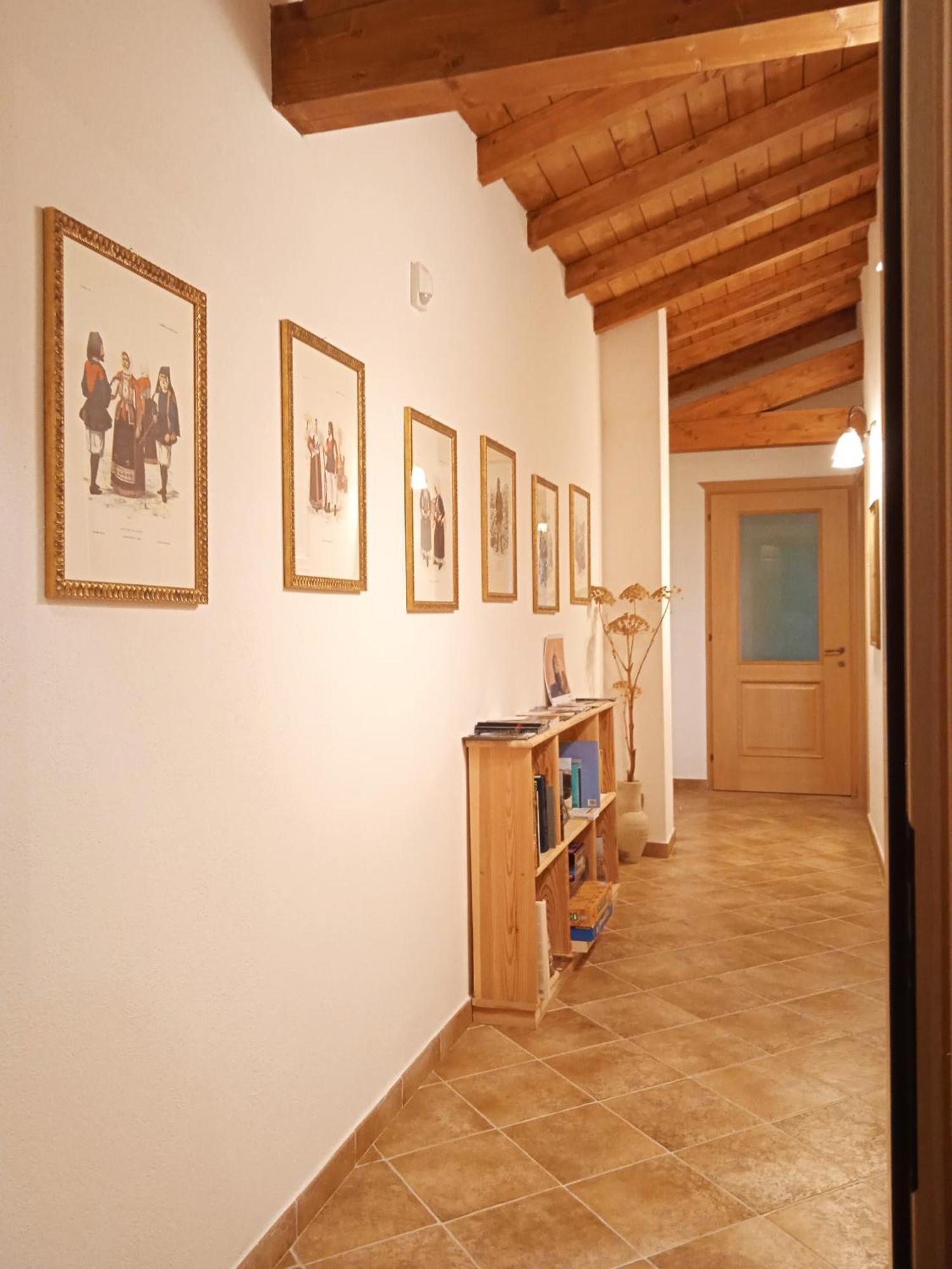B&B Pibitzoi Nurallào Buitenkant foto